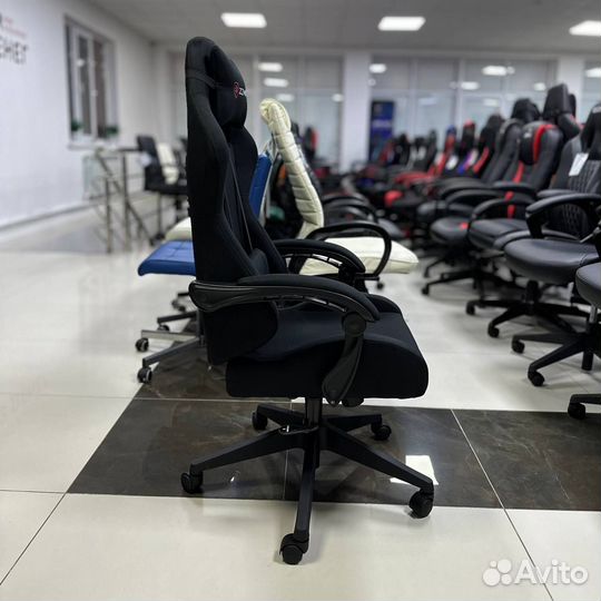 Игровое кресло Zombie Predator