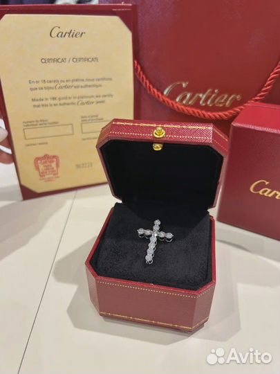 Золотая подвеска крест cartier