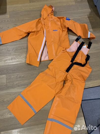 Костюм рыбака с защитой от влаги