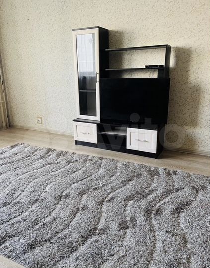 1-к. квартира, 43 м², 9/14 эт.