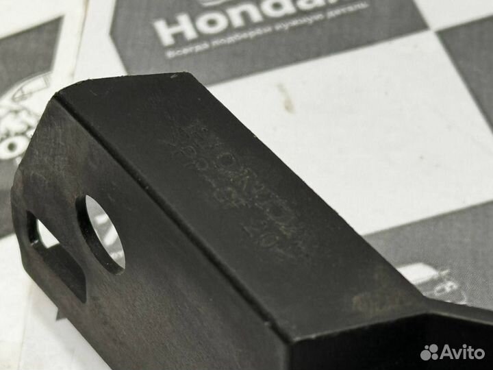 Кронштейн фары левый Honda Insight 3 ZE4 2018