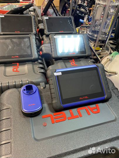 Программатор автомобильных ключей Autel MaxiIM IM