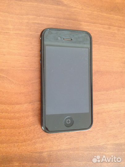 iPhone 4, 8 ГБ