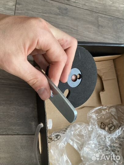 Кронштейн для монитора onkron