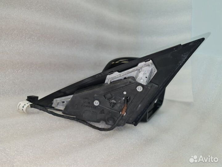 Зеркало правое Mercedes-Benz C-Class W204