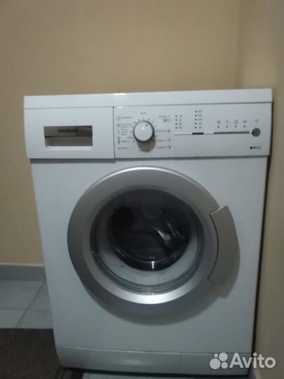 Стиральная машинка Siemens IQ - 300 на запчасти