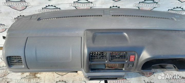 Торпедо Suzuki Jimny JB23W K6A 2001