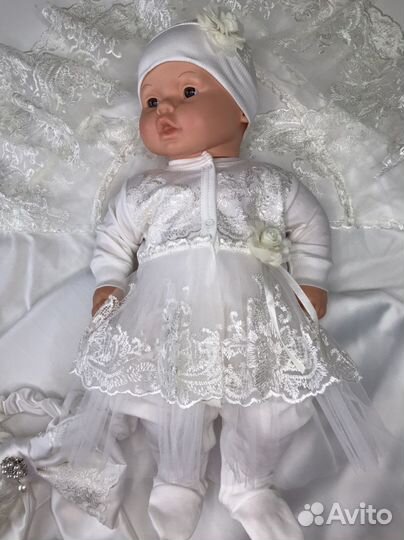 Комплекты на выписку для девочки новые