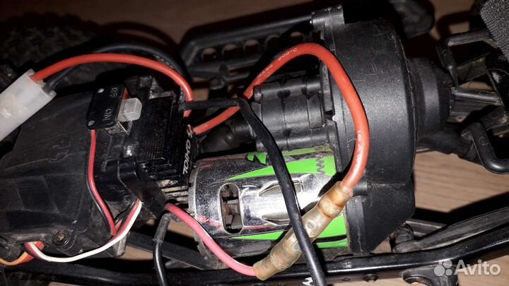 RC модель Axial scx10 шасси аппаратура зу