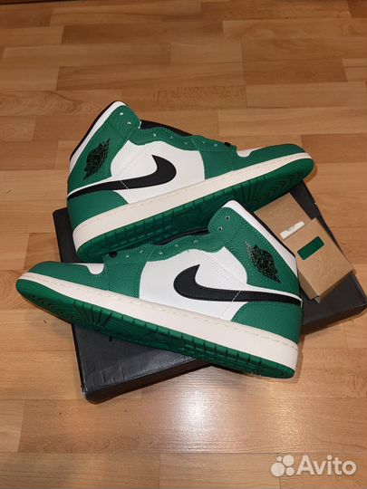 Nike air jordan 1 mid green