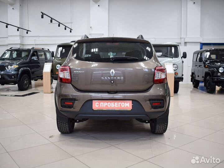 Renault Sandero Stepway 1.6 CVT, 2018, 74 000 км