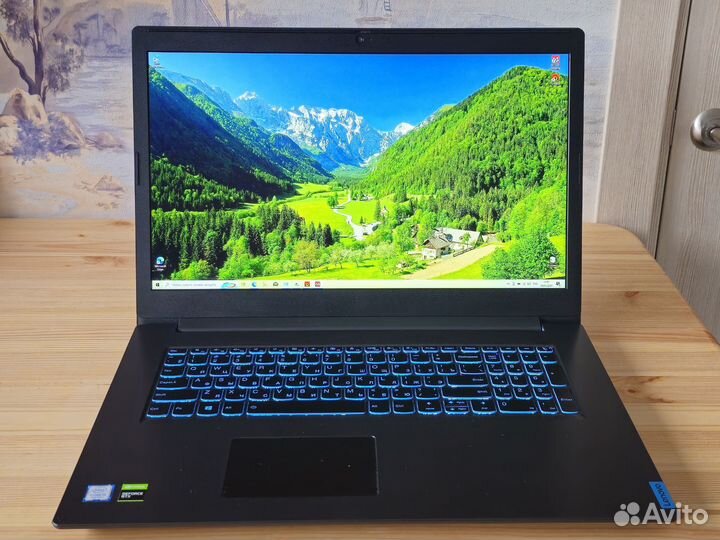 Игровой ноутбук Lenovo GTX 1650 i5-9300H 8GB 17,3