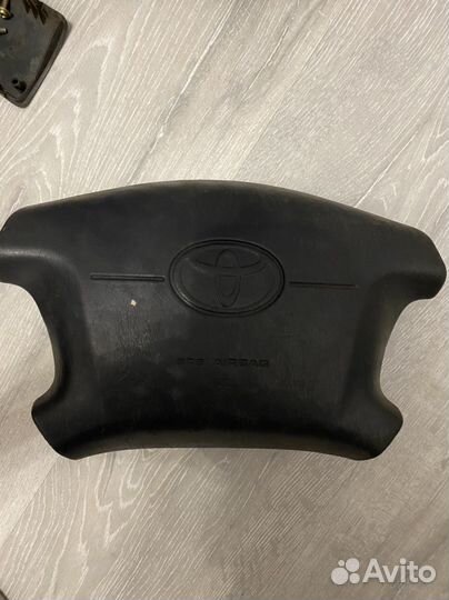 Руль toyota mark 2 100