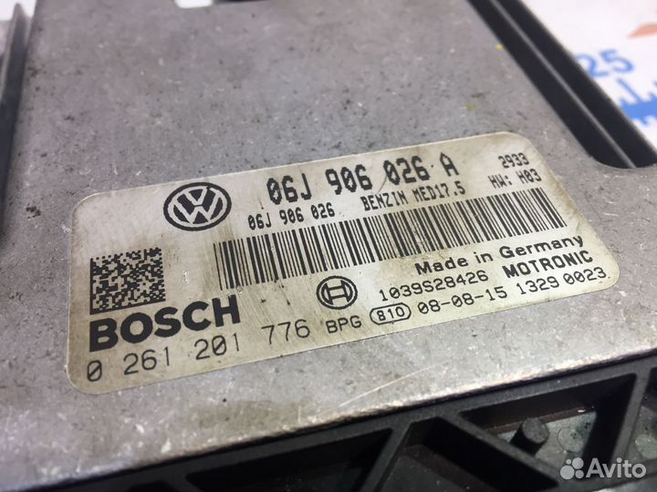 Фольксваген Пассат Блок управления двигателем