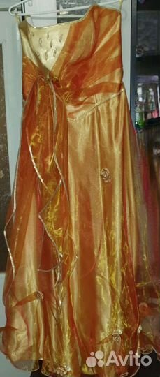 Платье на выпускной в пол