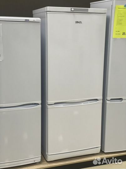 Двухкамерный холодильник - Stinol (150см)