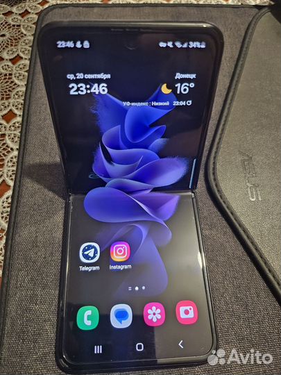 Samsung Z Flip 3 256Gb
