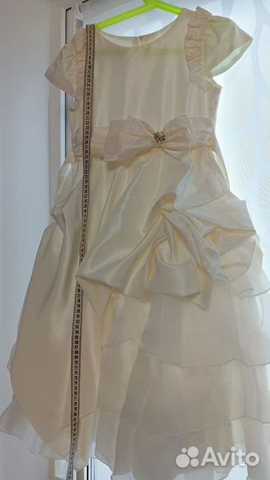 Нарядные платья для девочки