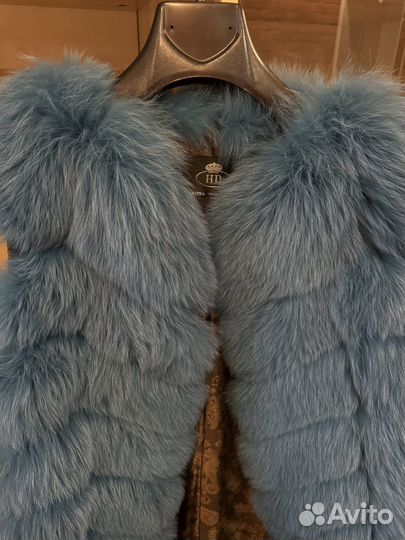 Меховая жилетка из песца