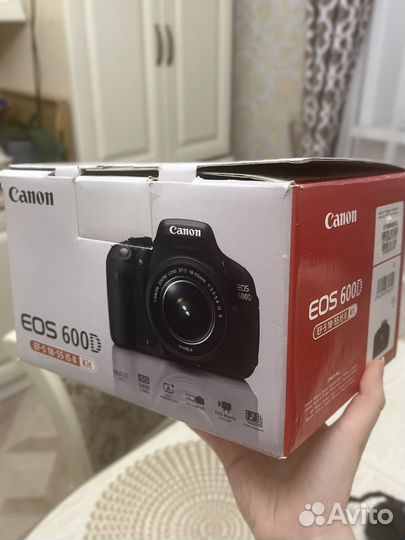 Фотоаппарат Canon 600d
