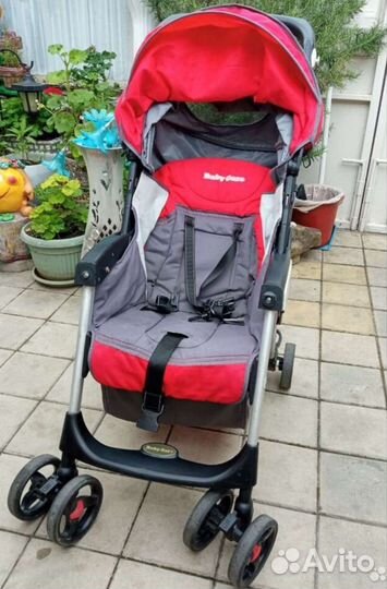 Прогулочная коляска