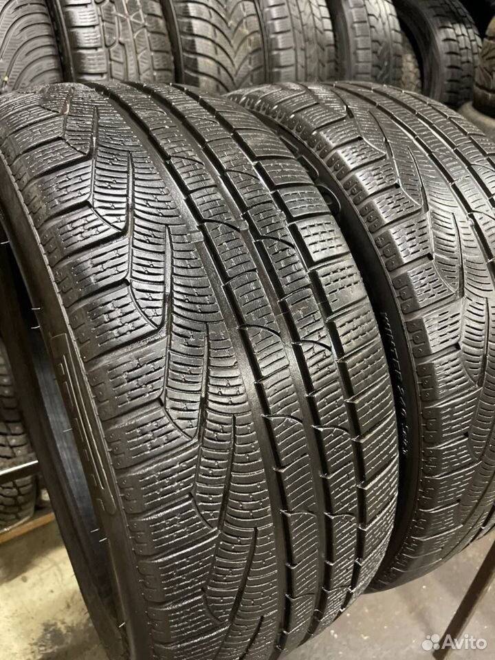 Pirelli Winter Sottozero 240 Serie II 245/40 R20