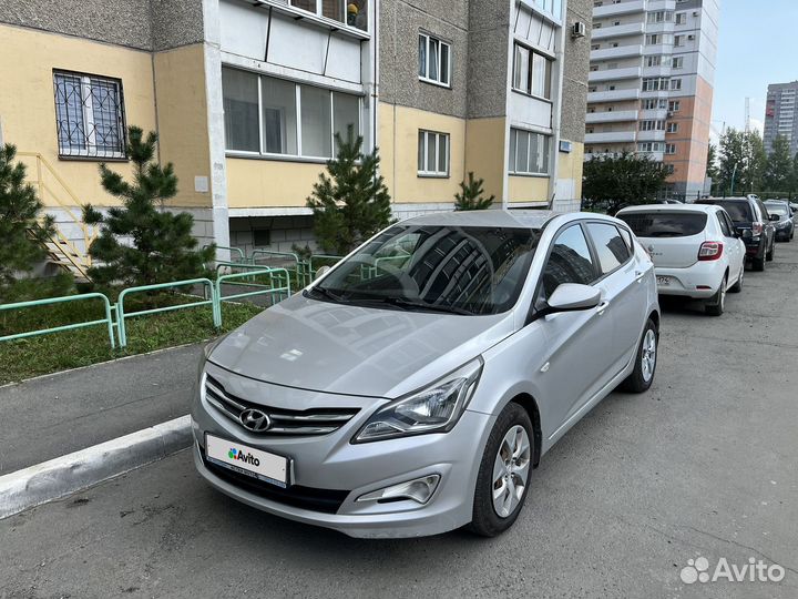 Hyundai Solaris 1.4 AT, 2015, 156 000 км