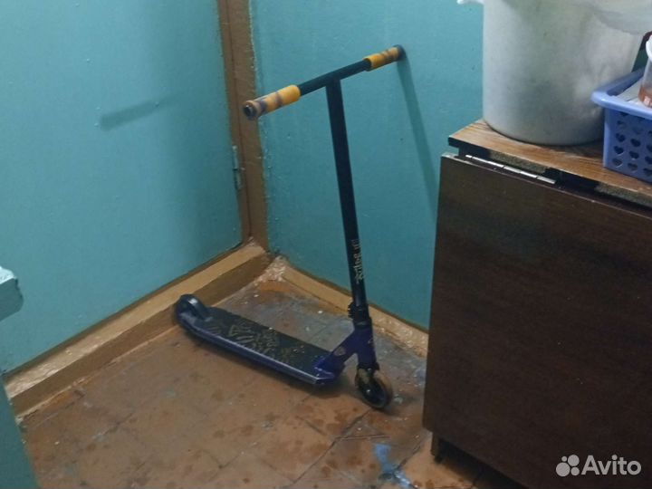 Трюковой самокат