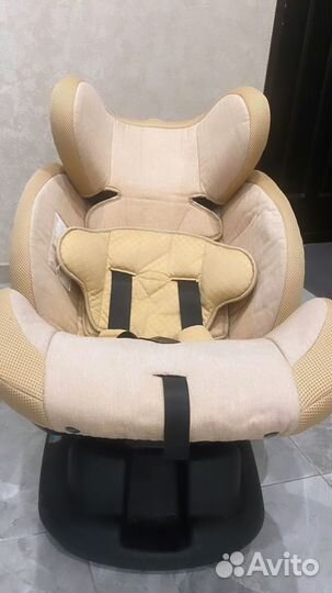 Продается автокресло 0+ isofix