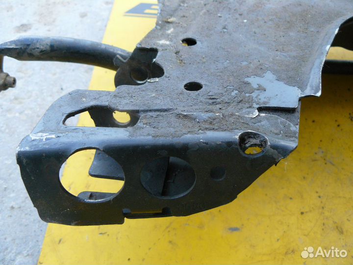 Подрамник для Nissan Note 2008г