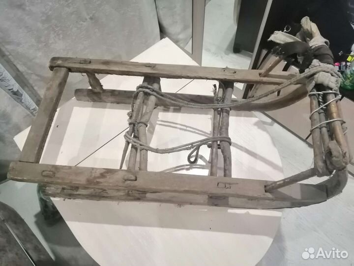 Санки деревянные старинные