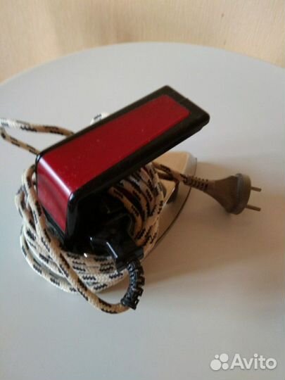 Электроутюг