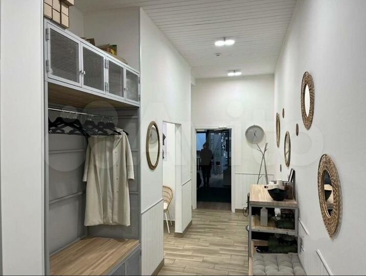 Помещение с габ 186,2м²