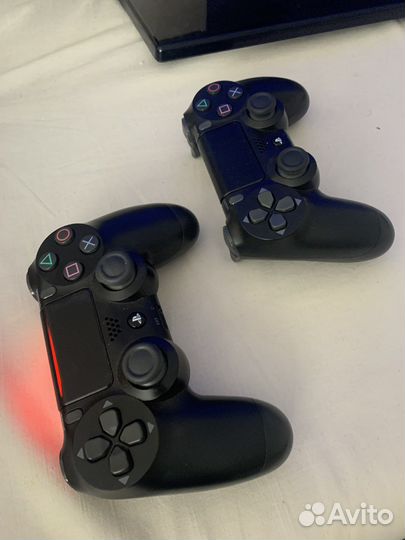 Sony playstation 4 slim