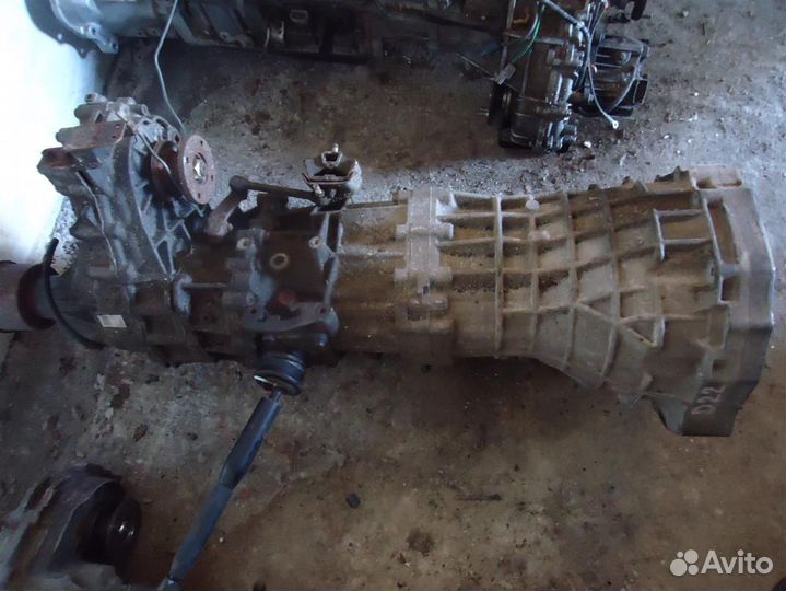 Коробка Nissan Navara D22 2.5 TD
