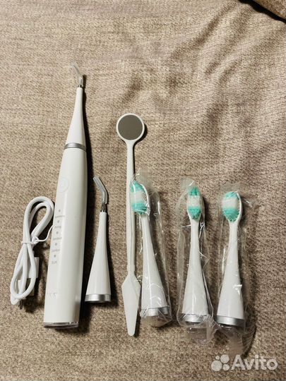 Продам электрическую щетку - скалер