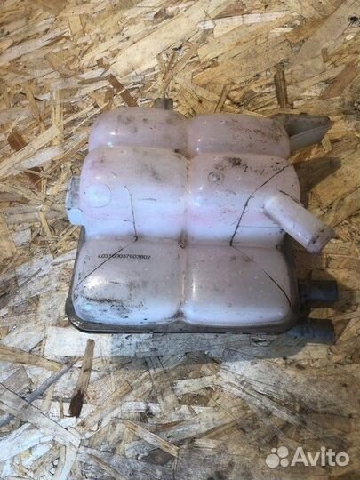 Бачок расширительный Ford Focus