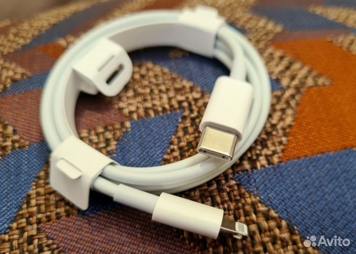 Кабель Apple type-c to lightning