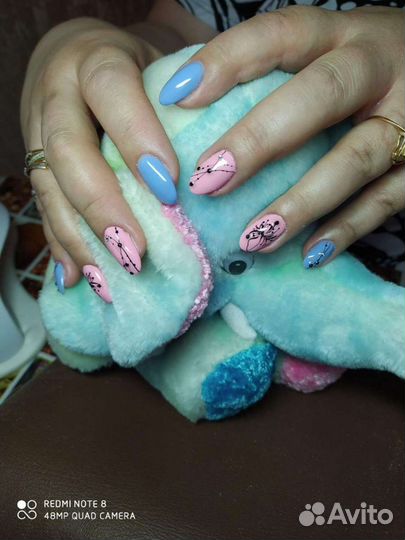 Наращивание, коррекция, запечатывание ногтей