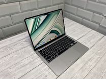 MacBook Air 13" 2022 - M2, 8/256, 15 Циклов