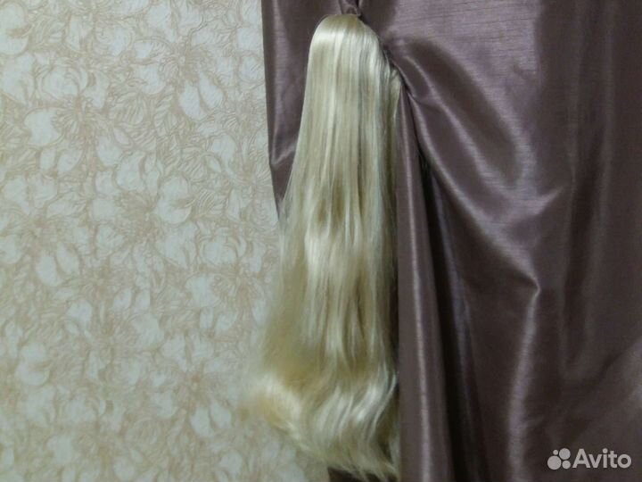 Хвост шиньон на крабе длинный блонд