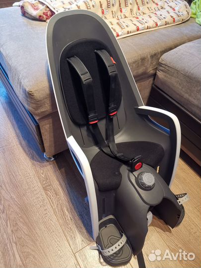 Детское велокресло на багажник Hamax Caress