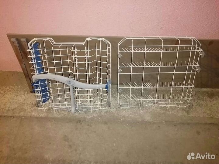 Запчасти посудомоечной машины Indesit или Ariston