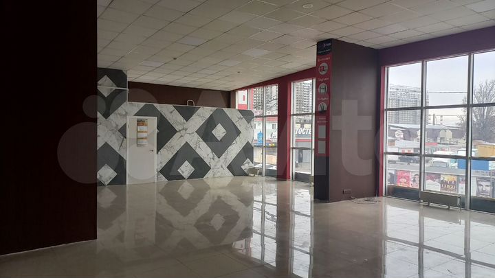 Торговая площадь, 130 м²