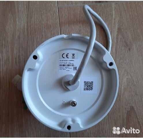Продается цветная IP-камера DS-2CD6112F-ISM