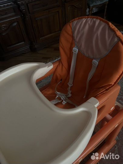 Столик для кормления ребенка