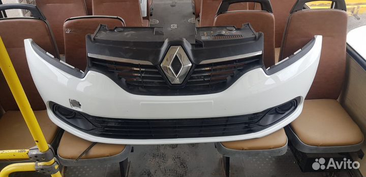 Передний бампер Рено логан