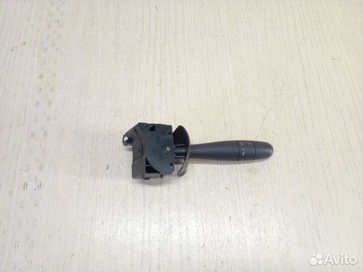 Переключатель подрулевой Renault Logan 1