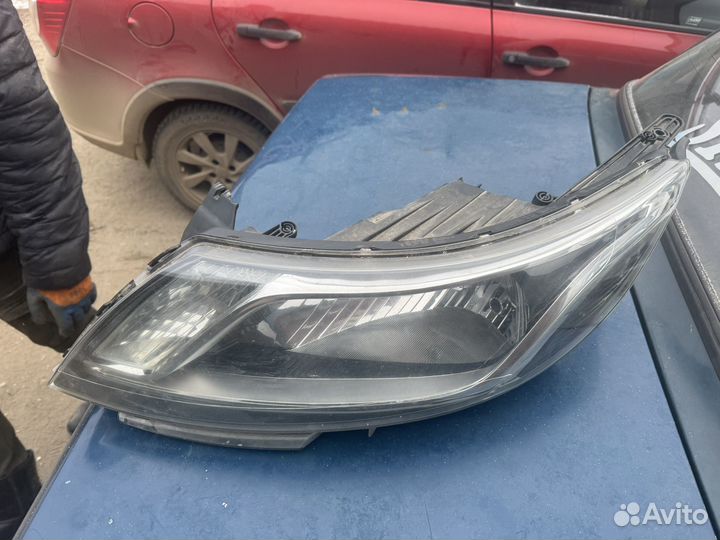 Левая фара kia rio