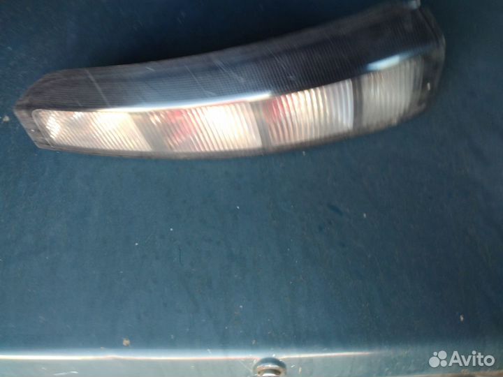 Задний правый фонарь opel meriva рестайл